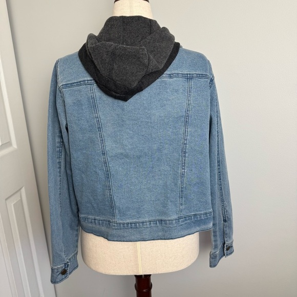 NWT Bagatelle Blue Denim Jacket with Gray Hood - Picture 2 of 10